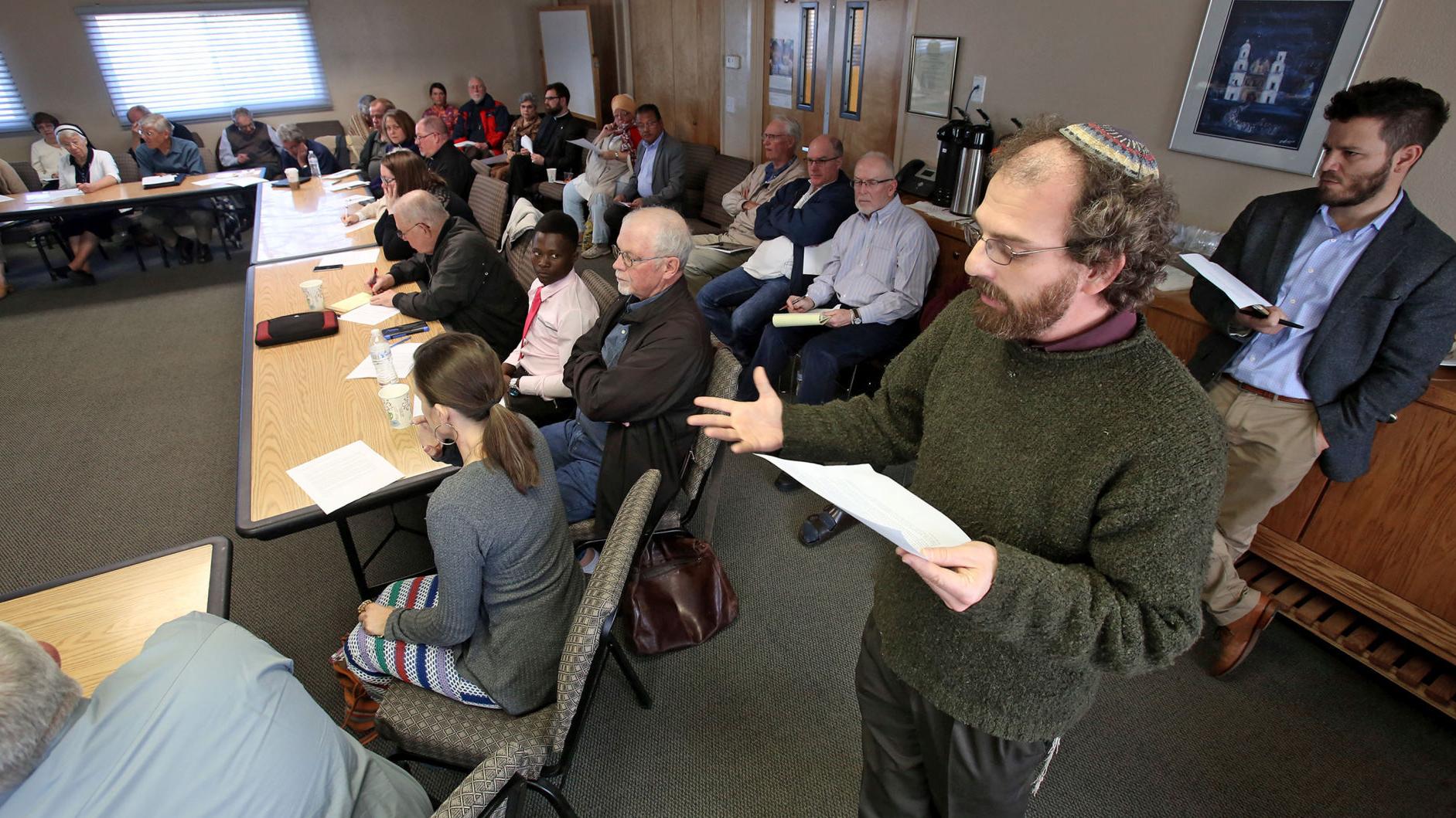 Southern Arizona religious leaders vow to support migrants, refugees